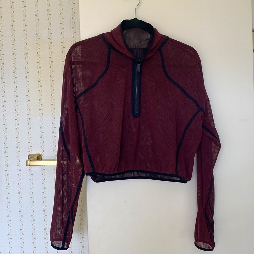 Lululemon reversible mesh half zip
